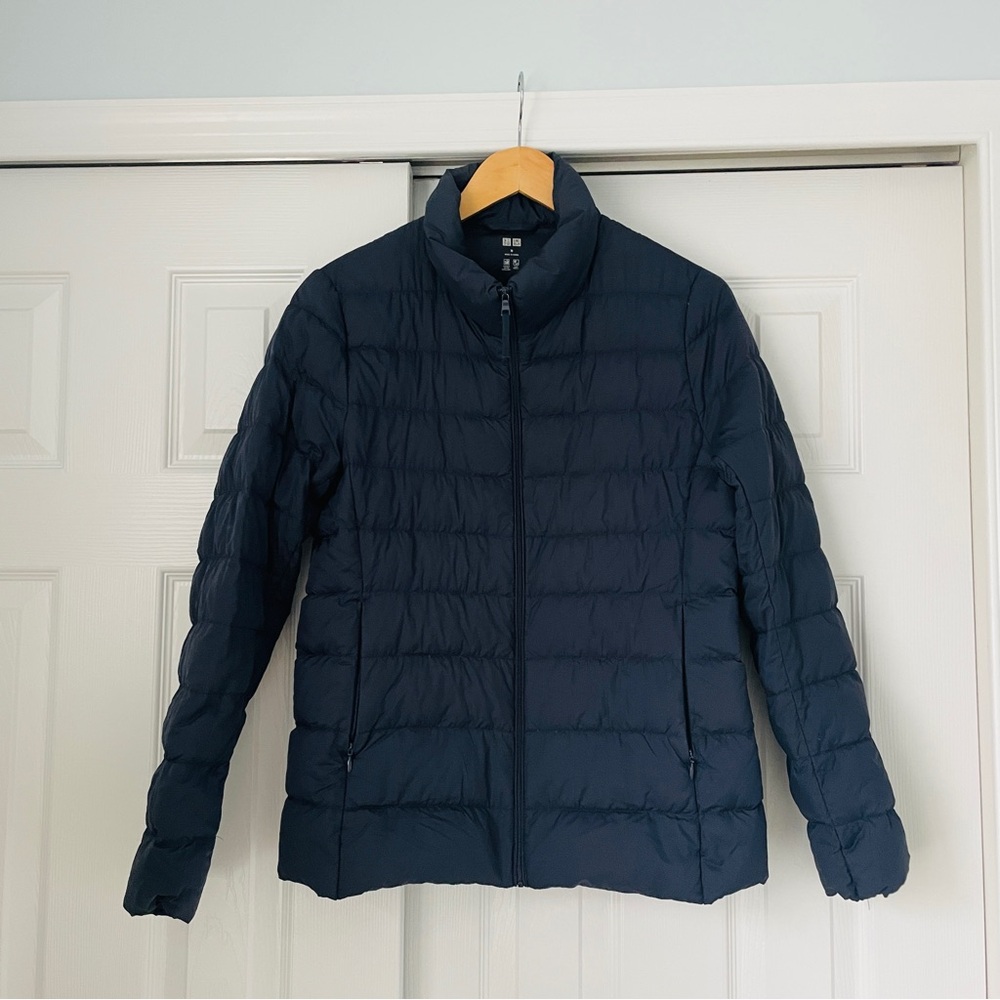 UNIQLO Ultra Light Down Navy Puffer Jacket | Size Medium